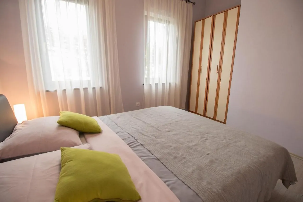 Apartments Serdo Lovran