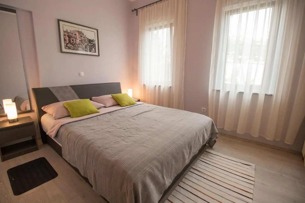 Apartments Serdo Lovran