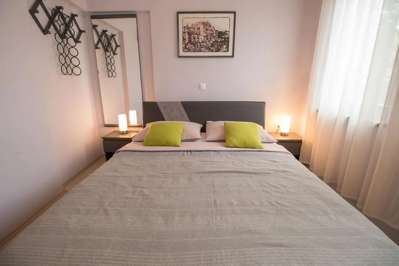 Apartments Serdo Lovran
