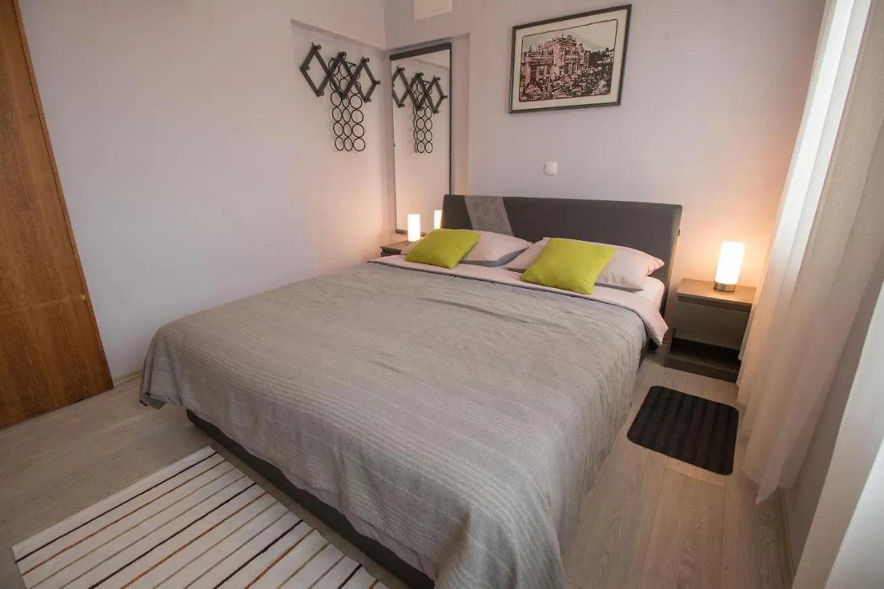 Apartments Serdo Lovran