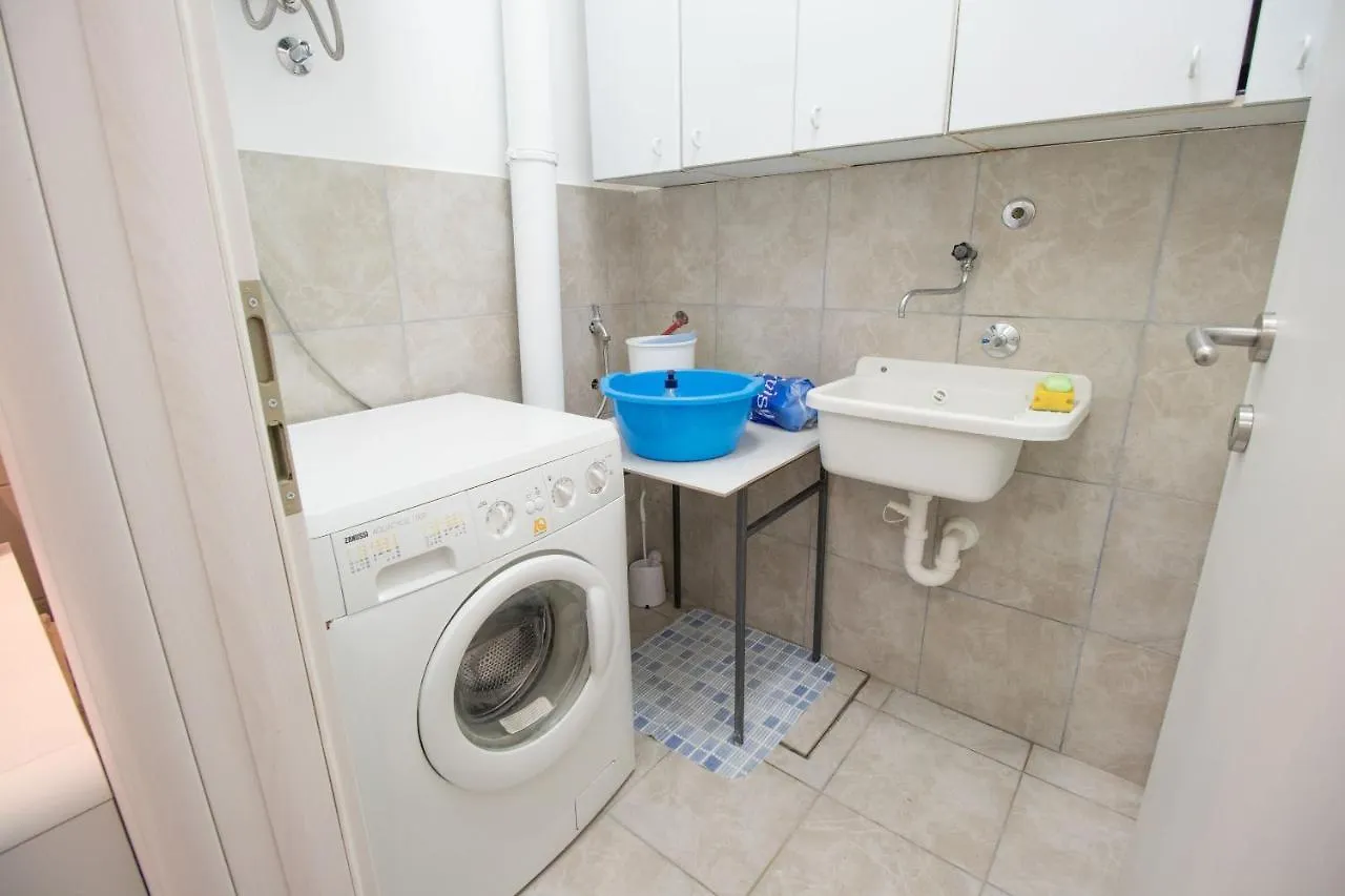 Apartments Serdo Lovran 0*,  Croaţia